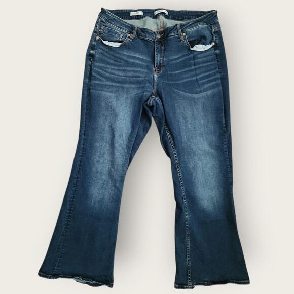 Vigoss Swagger Bootcut Jeans Women's Sz 16 35"x26" *Short Inseam* Dark wash - Picture 1 of 7